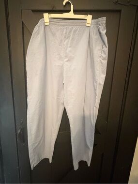 Gray Elastic-Waist Jogger Pants
